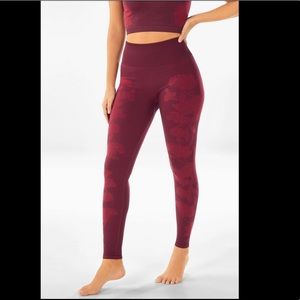 Fabletics Flora Red Workout Leggings Size Large